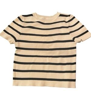 Juniors crop top - Black and Cream